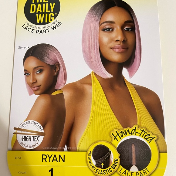 Outre Bob Wig, Middle Part, Color:1, Style:Ryan - Picture 2 of 13